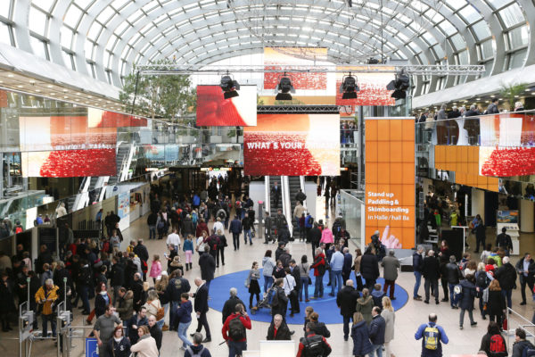 Photo: Videowall and banner in entrance hall of the trade fair