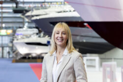 Lara Hannappel | Exhibitor support boot Düsseldorf