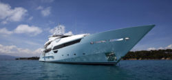 Großyacht - Foto: © Sunseeker Yachts